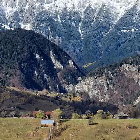 Alpine Escape *