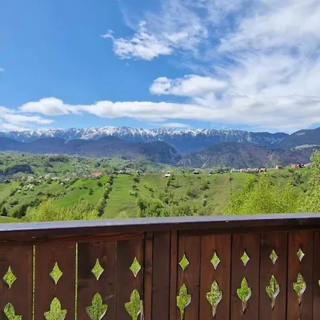 Alpine Escape Lodge *